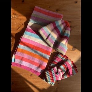 Women’s Accessorize Hat, Gloves and Scarf Set